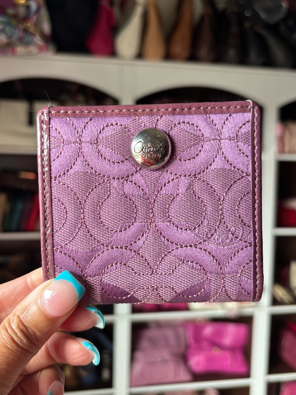 ✨💜COACH Gramercy Op Art Mini Wallet💜✨